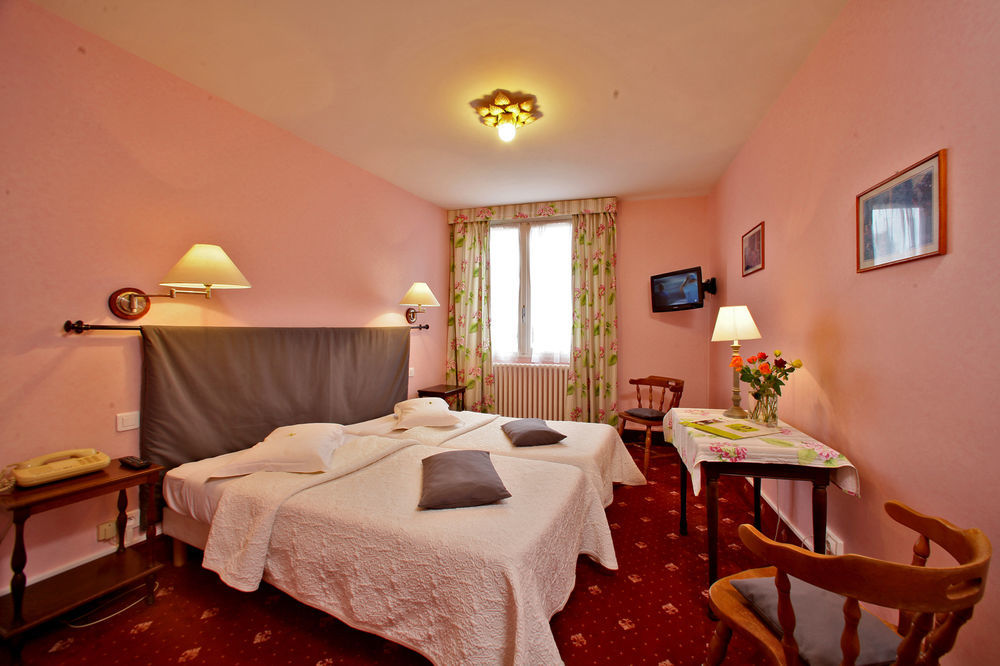 Logis Grand Hotel Pelisson Nontron Esterno foto