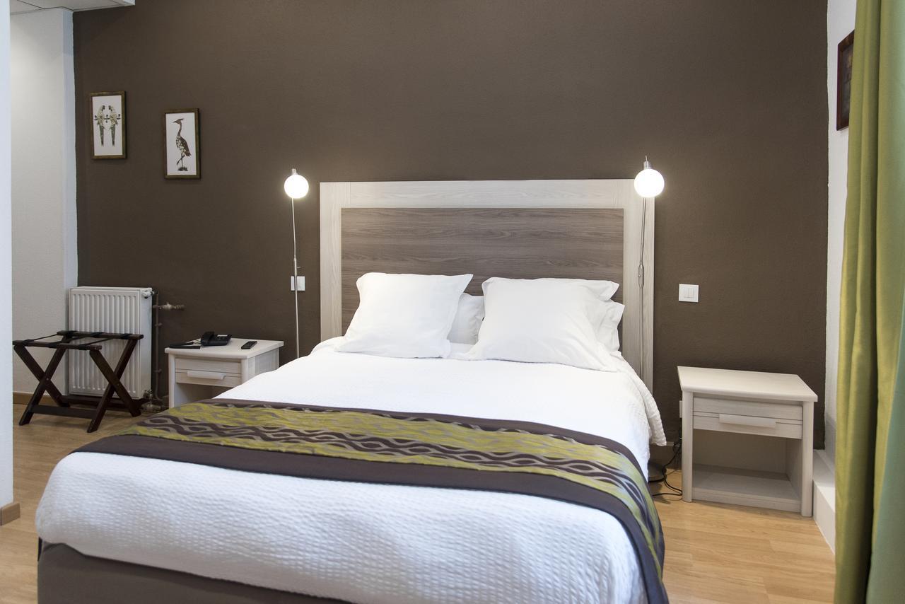 Logis Grand Hotel Pelisson Nontron Esterno foto